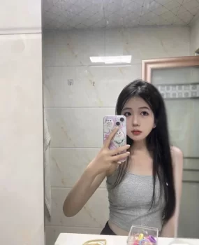 很嫩,刚破处不久