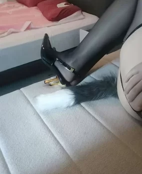 太原喷水三通女,身材很好