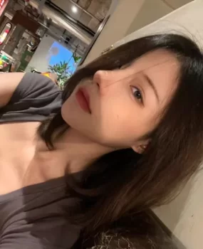 据说是新下海的,嫩!