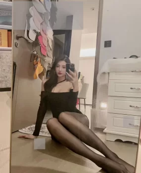 服务型大奶骚妇