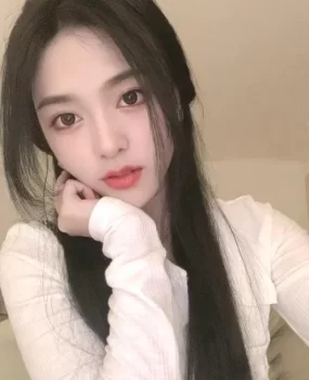 长腿+短裙温柔可亲