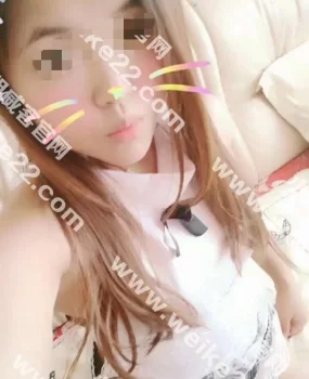 漂亮的邻家妹妹coco,20岁出头好B一枚