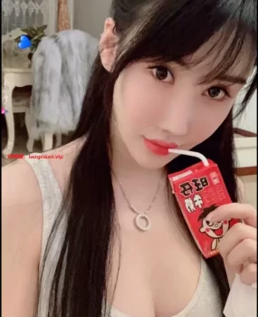 鞍山兼职美女公关,身材高挑,丰满,曲线优美,内射小紧b