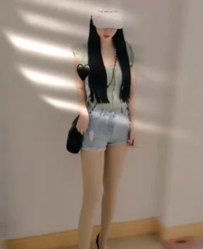 小仙女，爆乳性感服务一流